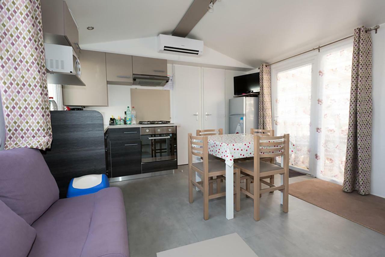 Gh Vacances La Reserve Gastes Exterior photo